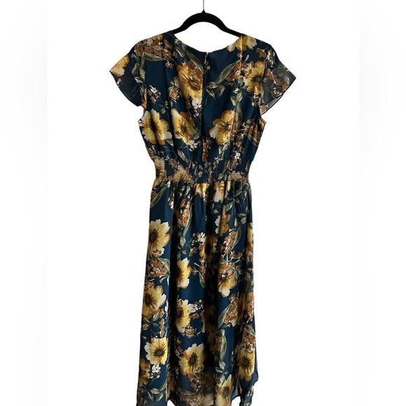 NWOT - Women’s Blue Floral Short Sleeve Midi Dress with Elastic Waistband-Size S - Picture 3 of 9